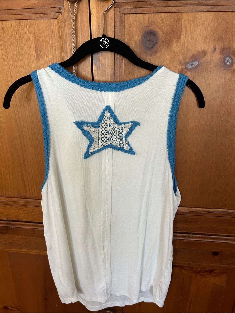 POL White Knit Tank with Blue Star Trim - Picture 2 of 3